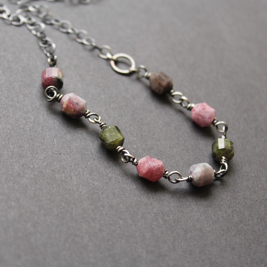 wisiory Naszyjnik Turmalinowe bryłki