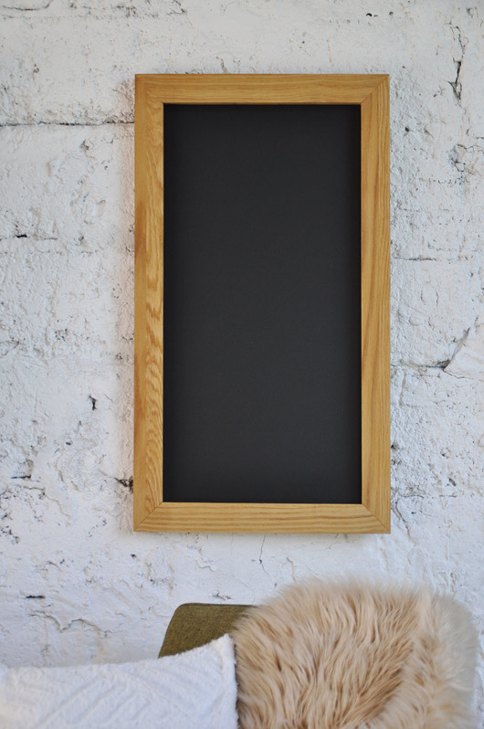 ramki na zdjęcia Drewniana tablica magnetyczno kredowa w dębowej ramie, rama z litego drewna