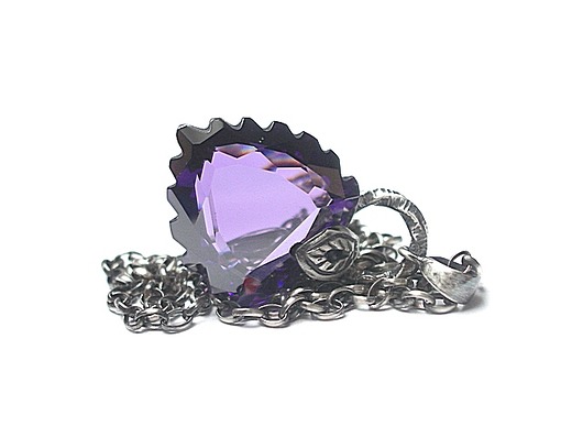 Violet heart - naszyjnik  Katia i krokodyl