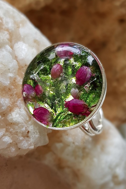 Pierścionek z wrzosem i mchem Grol Jewellery
