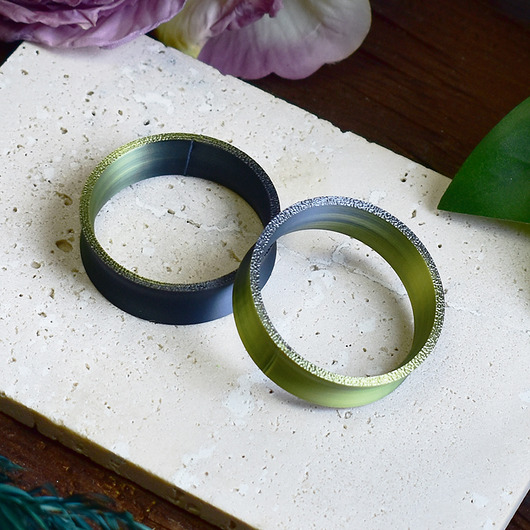 biżuteria różna Tunele do uszu 10-100mm / czarno-złote / plugi, tunele siodłowe