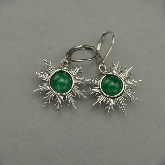 kolczyki wire wrapping Kolczyki słońce zielony onyks wire wrapping słoneczka