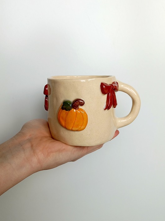 kubki Ceramiczny jesienny kubek w dynie i komardki