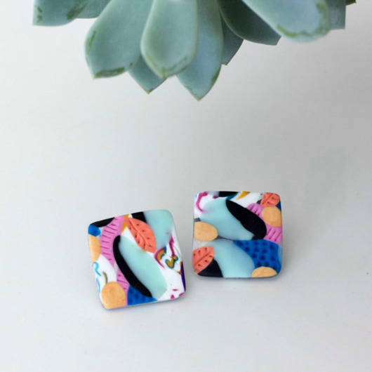 piękne kolorowe kolczyki handmade Hellaclay