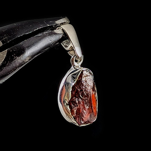 wisiory Surowy granat