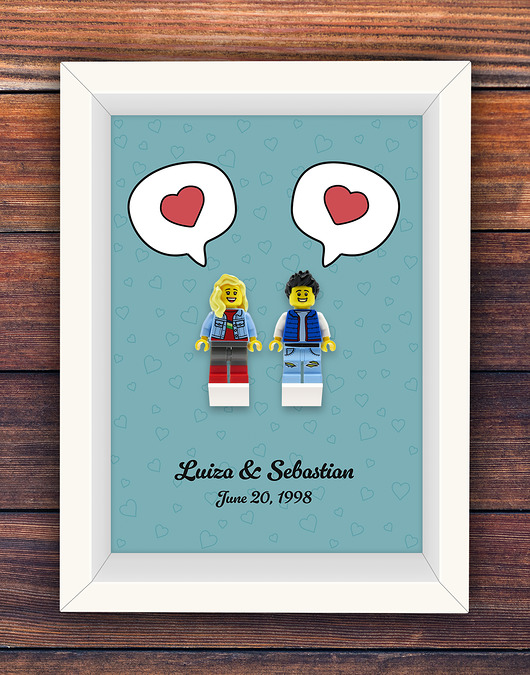 Ozdoby na ścianę Zakochana para - ramka - personalizowane figurki / ludziki LEGO