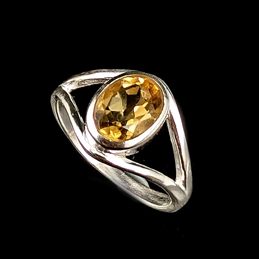 pierścionki srebrne Pierścionek elegancki cytryn
