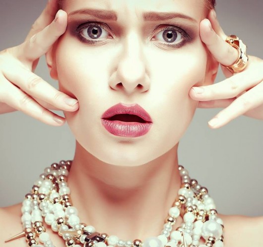 Golden glam model 'pearls' Republika jewelry