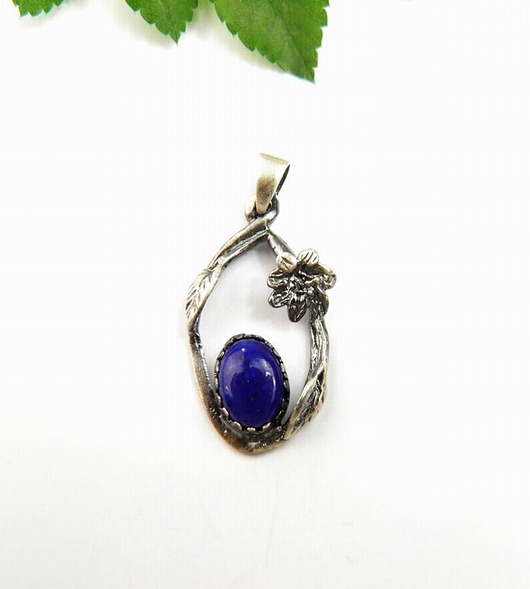 wisiory Lazurowa natura - wisior srebrny z lapis lazuli