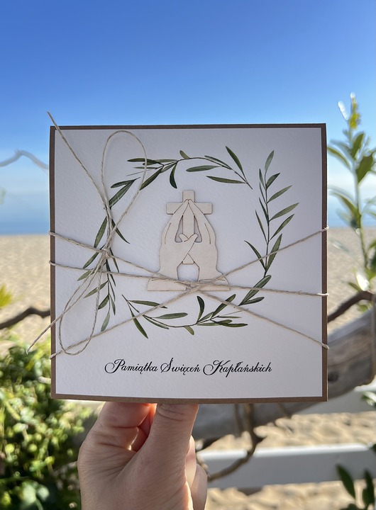 kartki scrapbooking Ręcznie robiona kartka z życzeniami święcenia kapłańskie