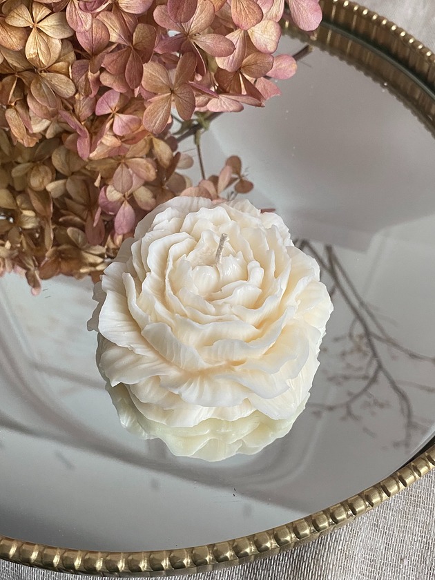 świeczniki i świece Świeca sojowa dekoracyjna "Peony Queen" 75x35mm