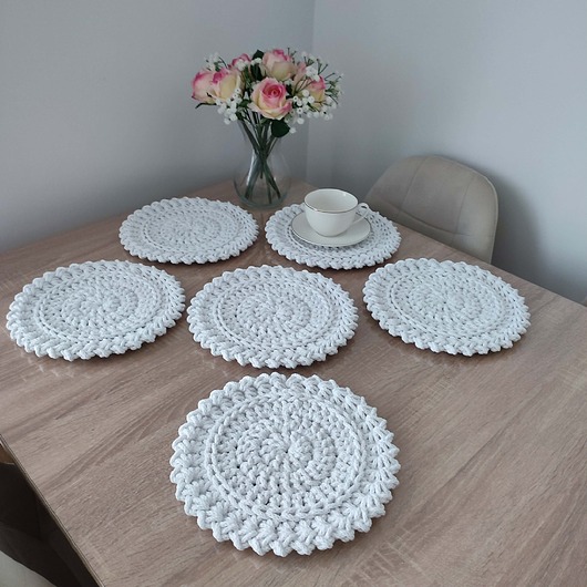 podkładki do kuchni Komplet podkładek szydełkowych ze sznurka 6szt-26cm