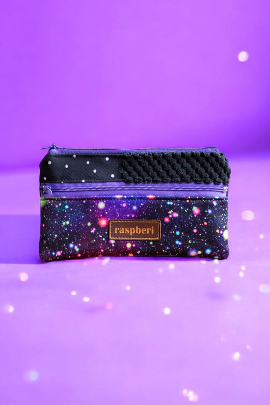 portfele damskie Czarny portfelik kosmos