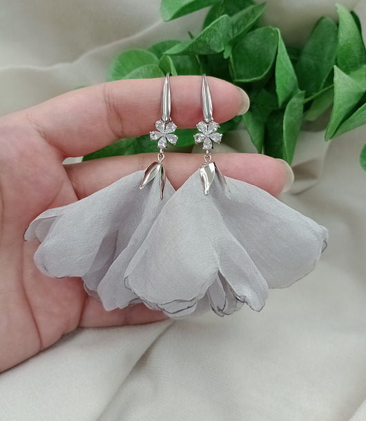 kolczyki chwosty Kolczyki chwosty srebrne kwiaty, prezent dla przyjaciółki