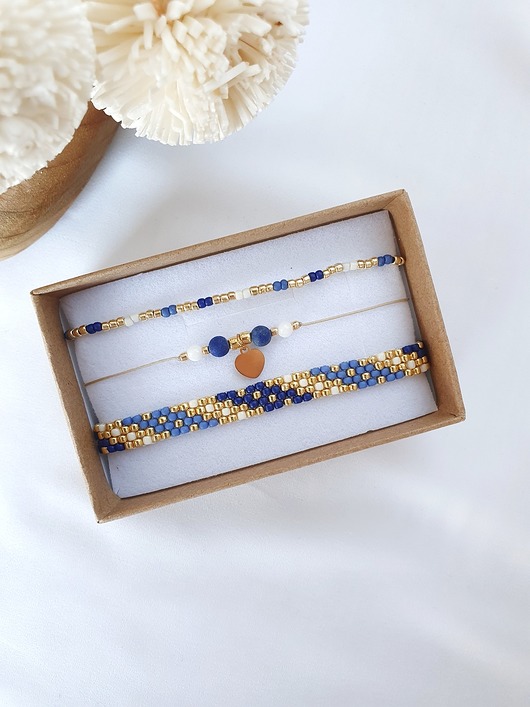 bransoletki na sznurku Zestaw bransoletek z lapisem lazuli