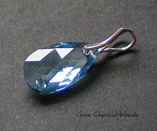 Wisior - kryształ Swarovski Gosia Chruściel-Waniek