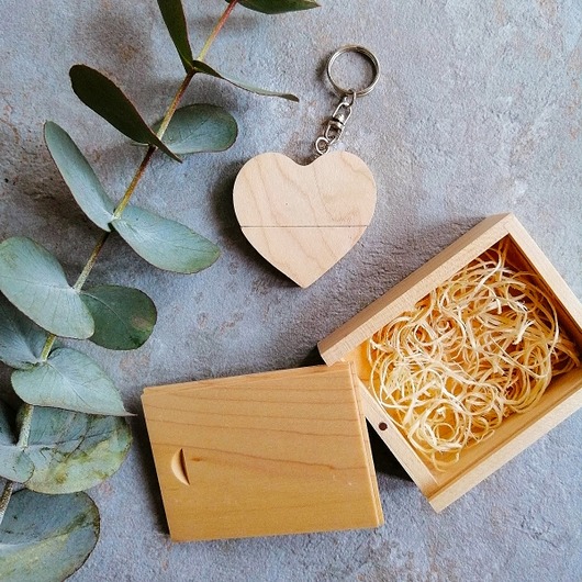 Akcesoria pozostałe Pendrive SteamMEMORY of Wood heart