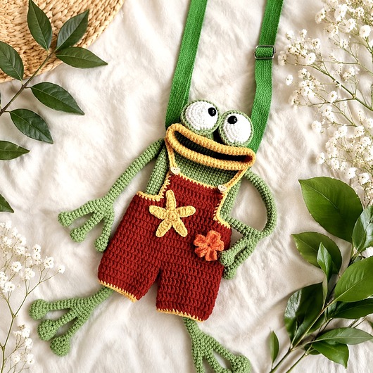 torebki, worki i plecaki dziecięce Torebka szydełkowa Żabka na telefon