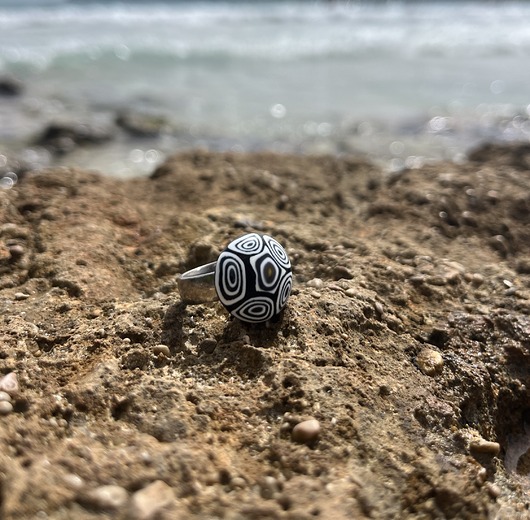 pierścionki srebrne Pierścionek z wymiennym oczkiem z kolekcji funky