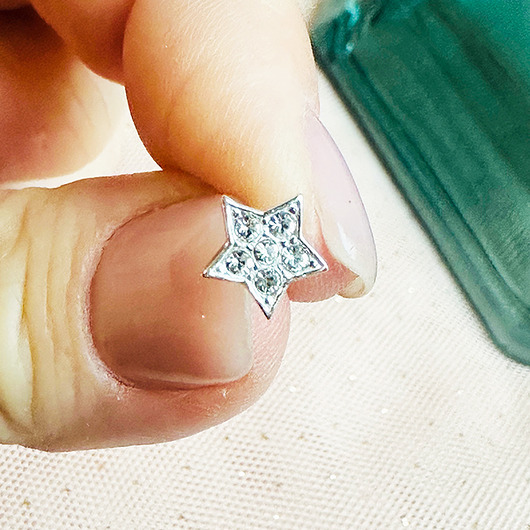 kolczyki srebrne Kolczyki gwiazdki, srebrne małe gwiazdy