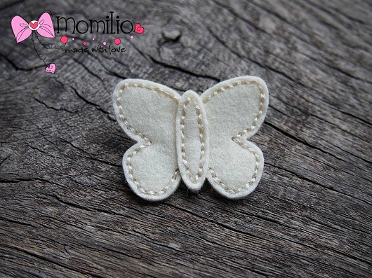 Momilio spineczka motyl Momilio