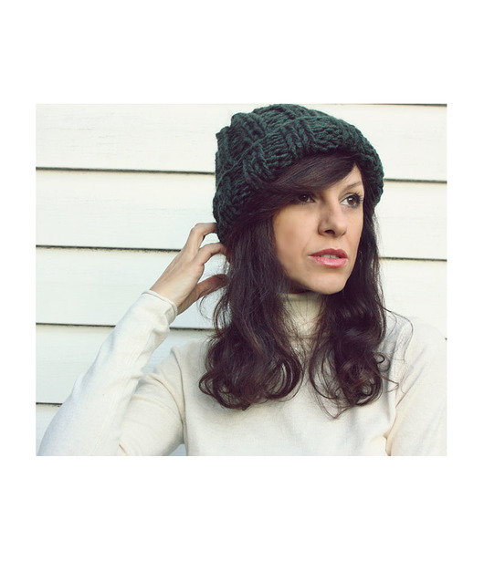 Czapka beanie  z wełną w kolorze czarno zielonym Mademoiselle Patrini