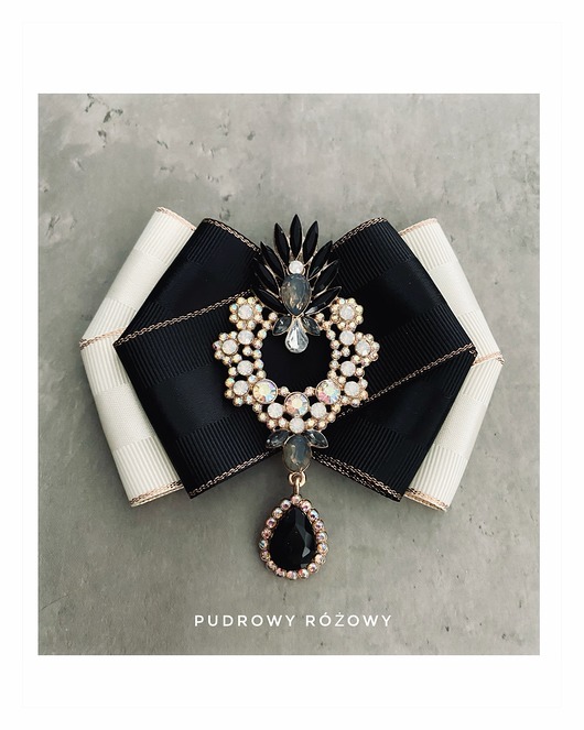 broszki Brosza  z Ogromną ozdobą Glamour!