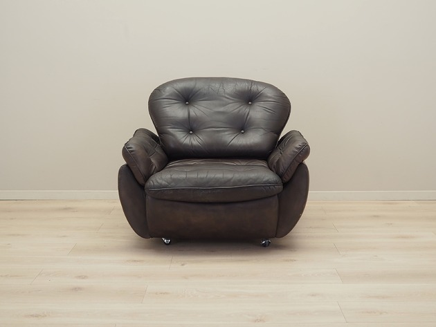 fotele Fotel na kółkach, włoski design, lata 70, produkcja: Włochy