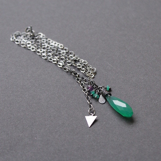 srebrne naszyjniki Naszyjnik Minerały w zieleni