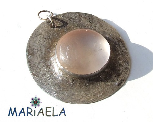 TAJEMNICZY MARIAELA