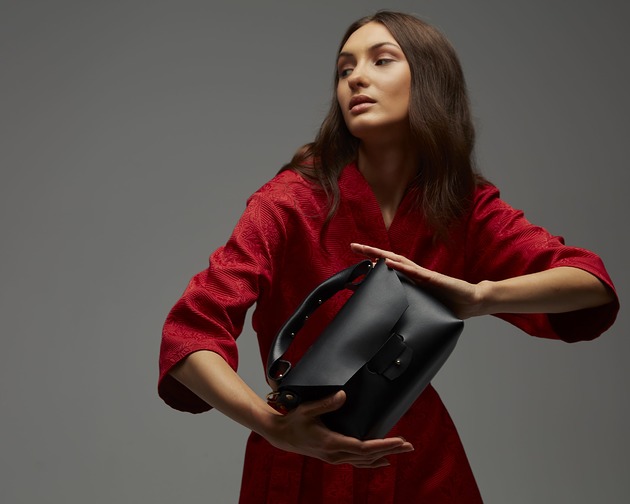 torby na ramię Bjork S black classic szewro GOLD