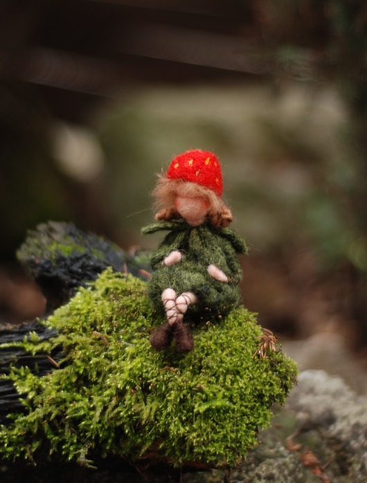 karuzele i girlandy do łóżeczka Leśna Wróżka Truskaweczka - Waldorf toys