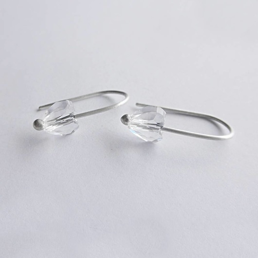 kolczyki z kamieniami Kolczyki serduszko