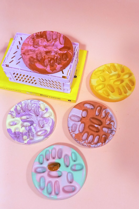 pojemniki na biżuterię Stojak na biżuterię, kamień beżowo-musztardowy