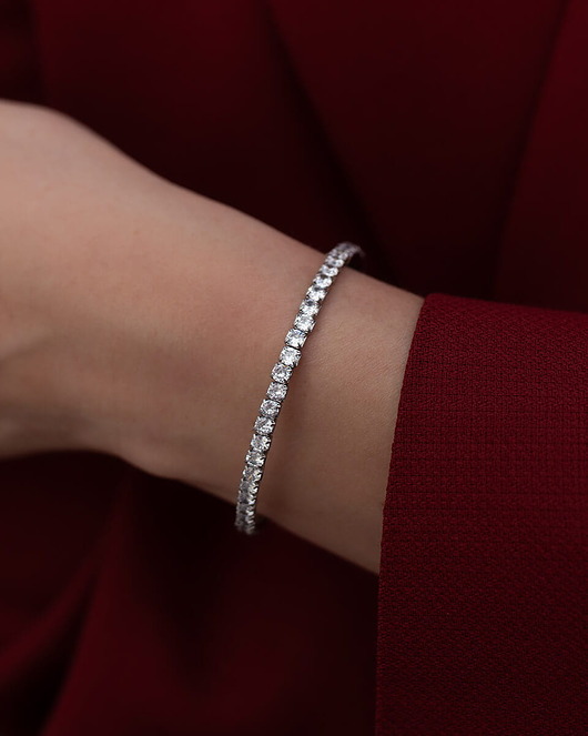 bransoletki złote Srebrna bransoletka z cyrkoniami regulowana ze stali chirurgicznej Paraiso Preta