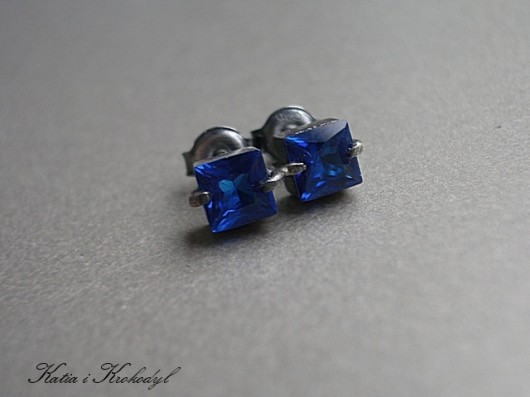 Cubist ''S'' - cobalt Katia i krokodyl