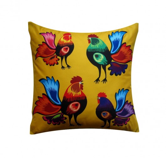 Poduszka inspirowana sztuką ludową Gaul Designs