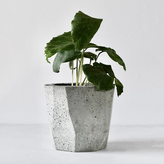 Doniczka B-Geo 12 Raw Betonove