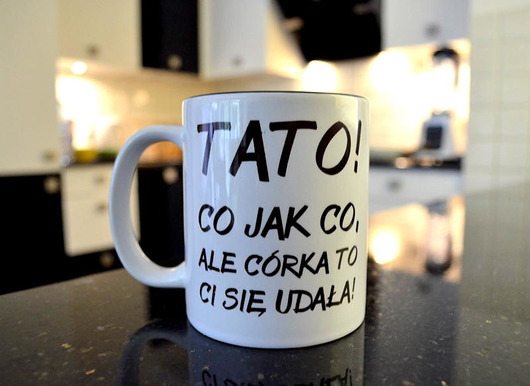 KUBEK TATO! z CZARNYM WNĘTRZEM FarrowDesign