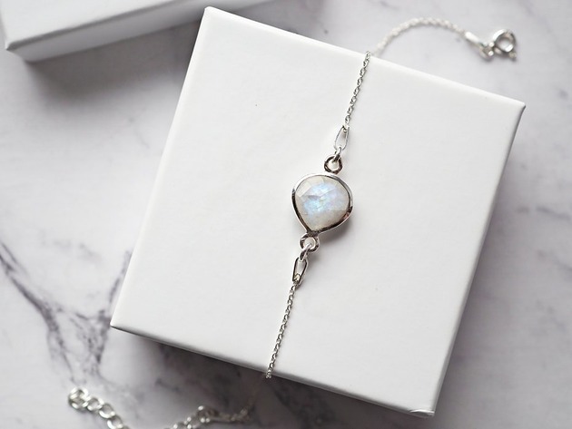 bransoletki z kamieni naturalnych Bransoletka z kamieniem księżycowym