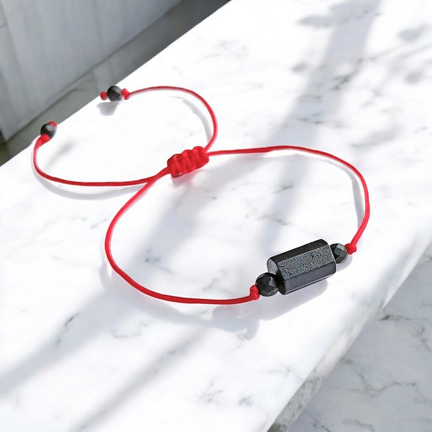biżuteria męska Ochronna bransoletka - czarny turmalin, onyks : czerwony sznurek
