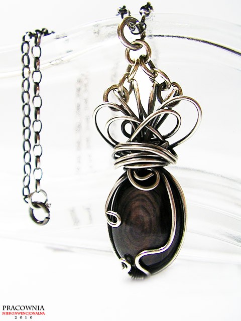 Dark Stone Fenome