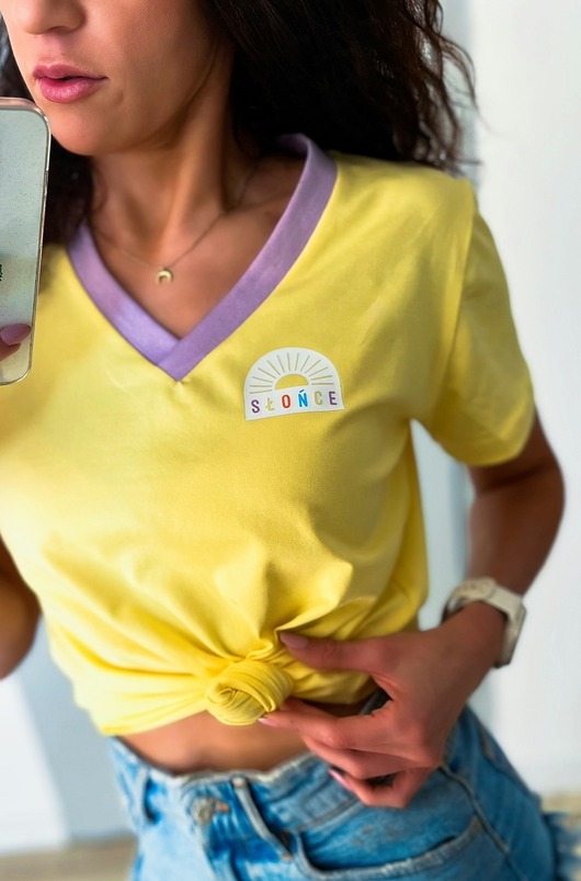 t-shirt damskie Miętowa koszulka  przed Tobą wszystko