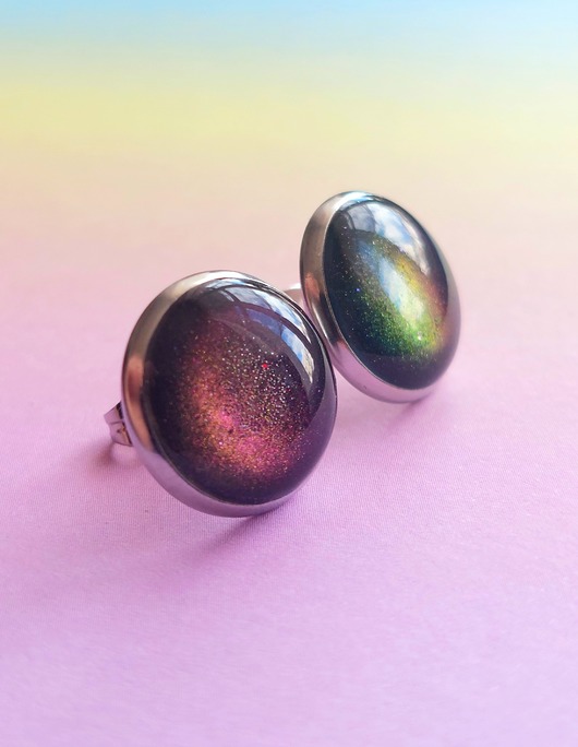 kolczyki z żywicy Kolczyki- kolor kameleon