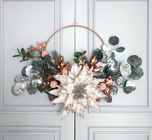 wianki bożonarodzeniowe Świąteczny wianek na obręczy