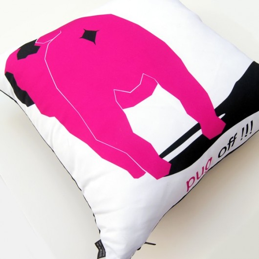 Pug off - poduszka dekoracyjna Pink Pug Design