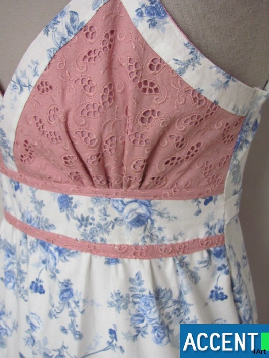 link girl dress L Accent 4art