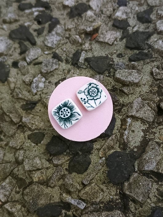 kolczyki ceramiczne Kolczyki ceramiczne w zielone kwiaty