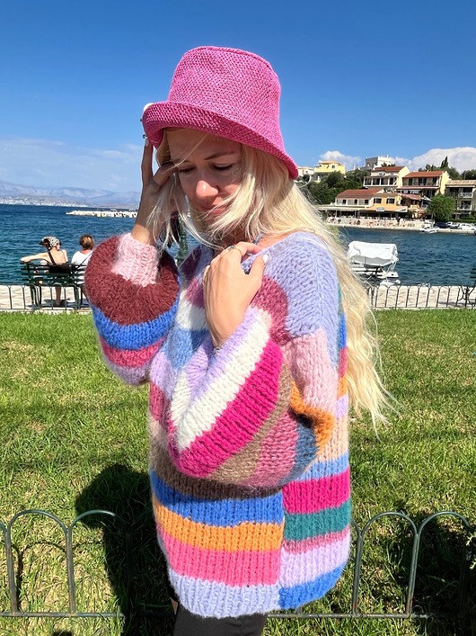 swetry damskie  Sweter oversize