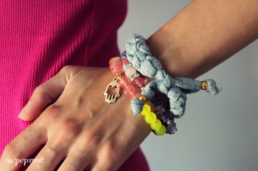 Stone hand - hamsa sopeppermint